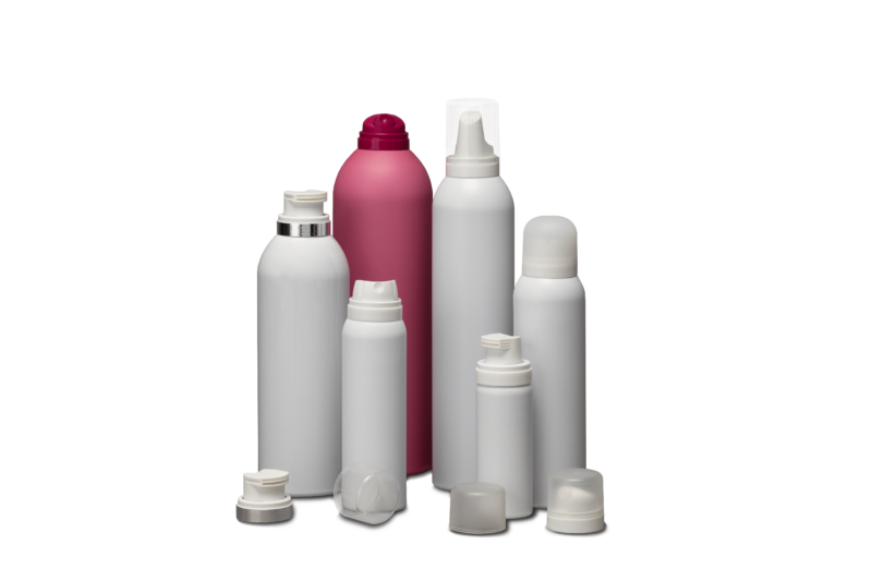 verschiedene-dosengroessen-mit-verschiedenen-aufsaetzen-und-kappen